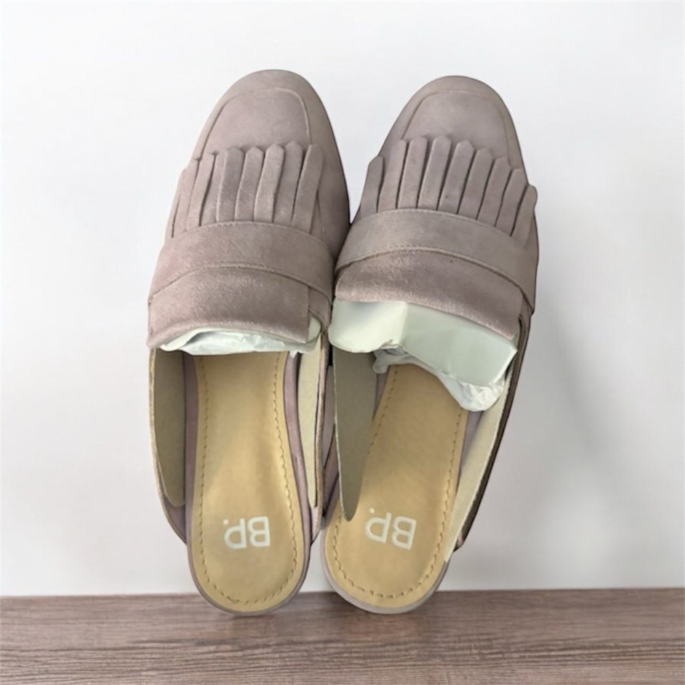BP Lavender leather mule NWOT